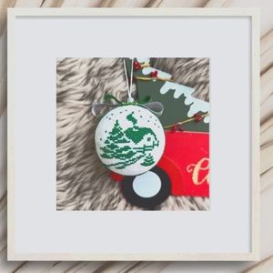 Handmade Embroidery Christmas Tree Ball Ornament Christmas Toy Holiday Gift Home